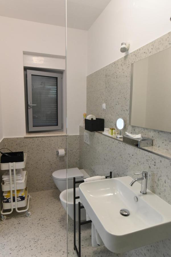 רוביני Buric House - Apartments Klasik And Studio Mini מראה חיצוני תמונה
